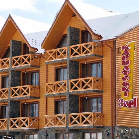Karpatski Zori Hotel Bukovel Luaran gambar