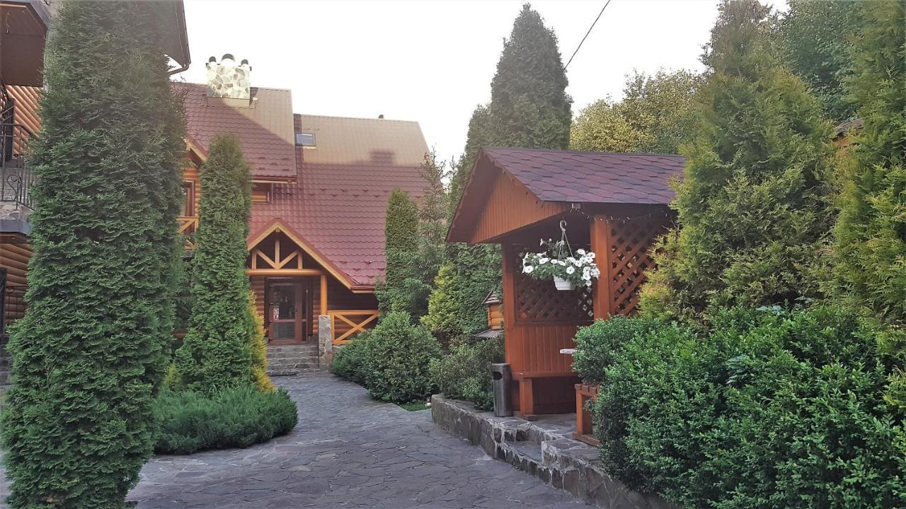 Karpatski Zori Hotel Bukovel Luaran gambar
