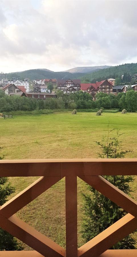 Karpatski Zori Hotel Bukovel Luaran gambar