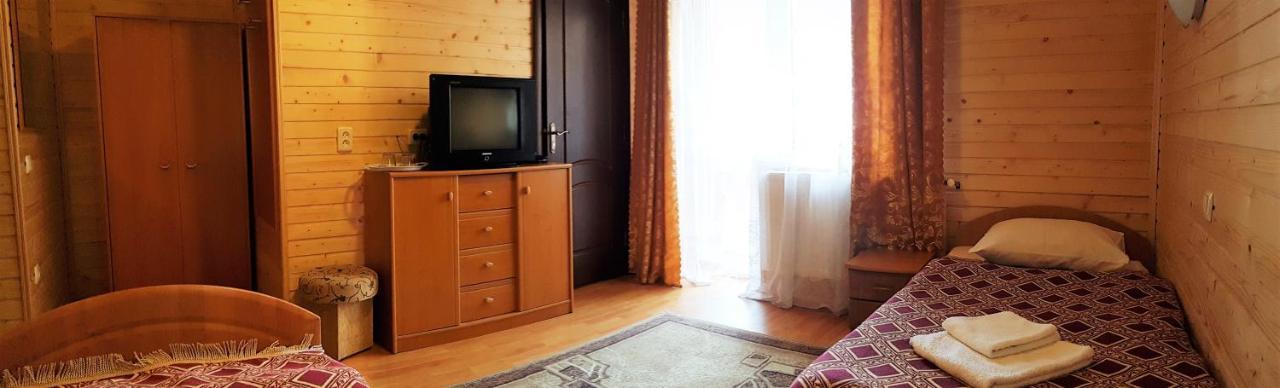 Karpatski Zori Hotel Bukovel Luaran gambar