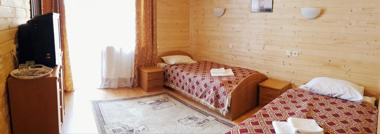 Karpatski Zori Hotel Bukovel Luaran gambar