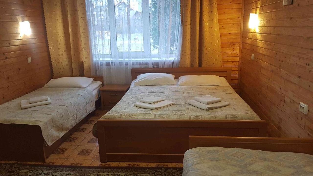 Karpatski Zori Hotel Bukovel Luaran gambar