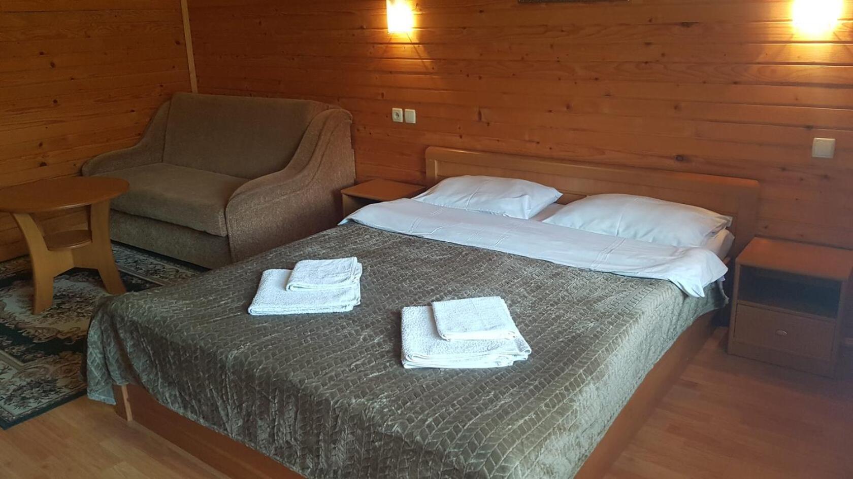 Karpatski Zori Hotel Bukovel Luaran gambar