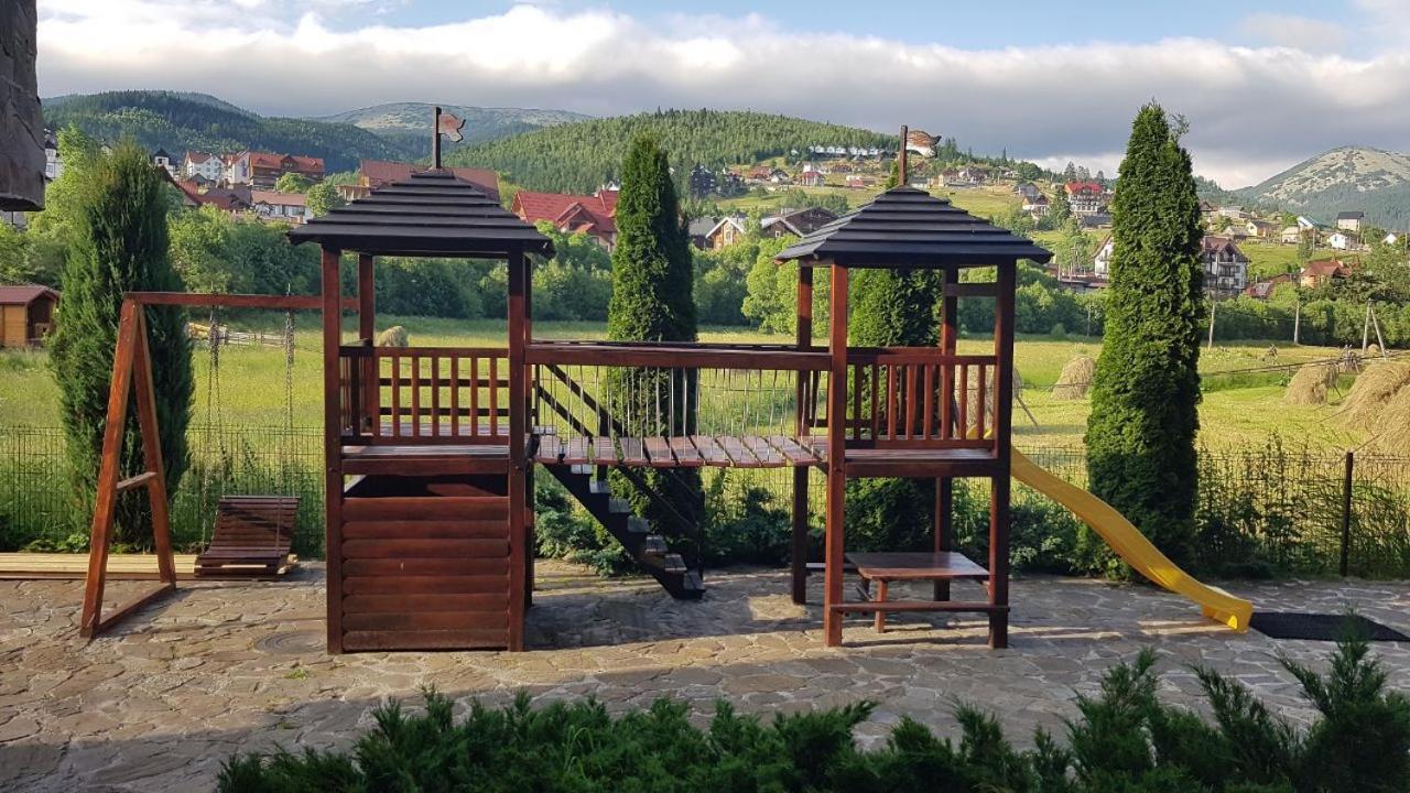 Karpatski Zori Hotel Bukovel Luaran gambar