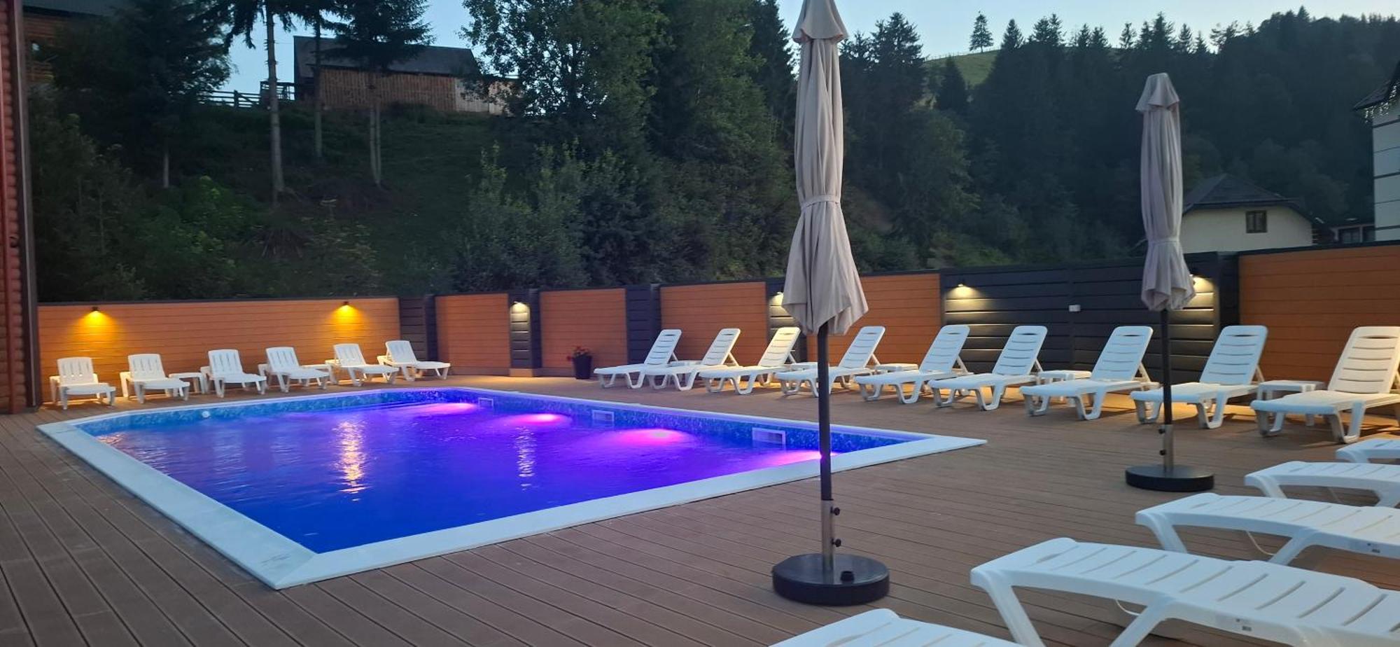 Karpatski Zori Hotel Bukovel Luaran gambar