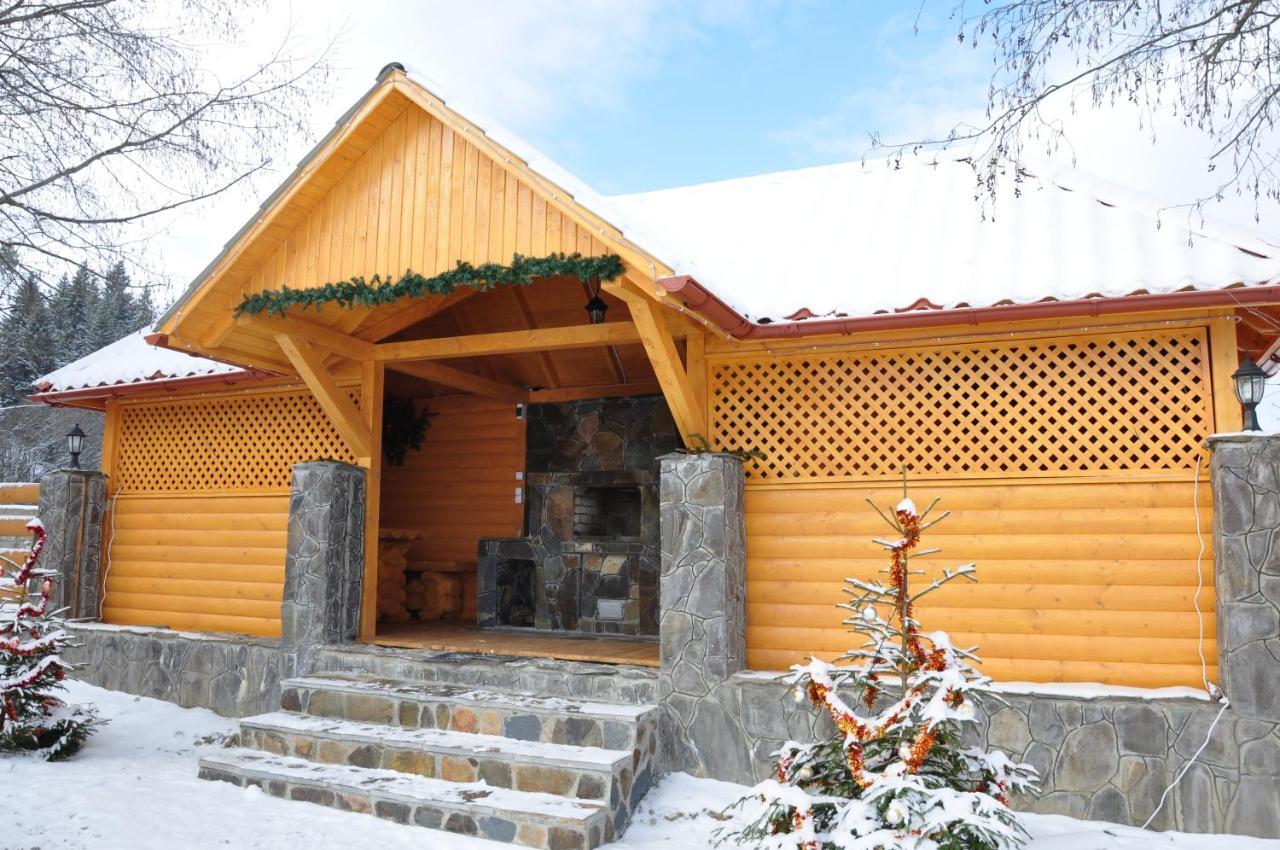 Karpatski Zori Hotel Bukovel Luaran gambar